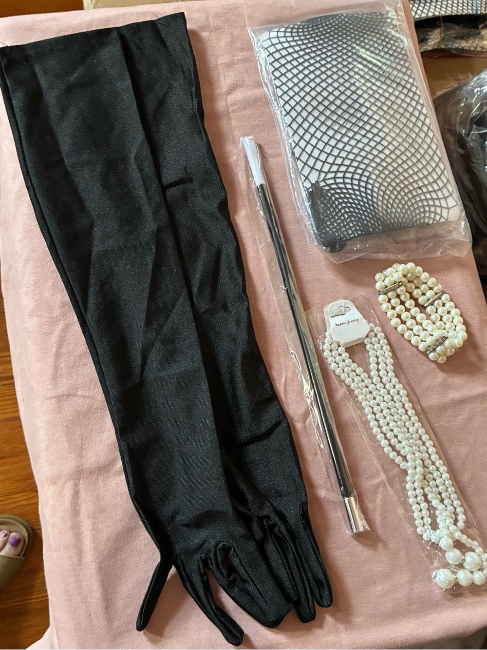 Classic Long Evening Gloves-Costume Accessories Lot